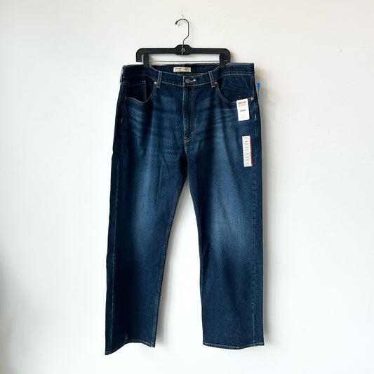40x32 Levi's Blue Jeans