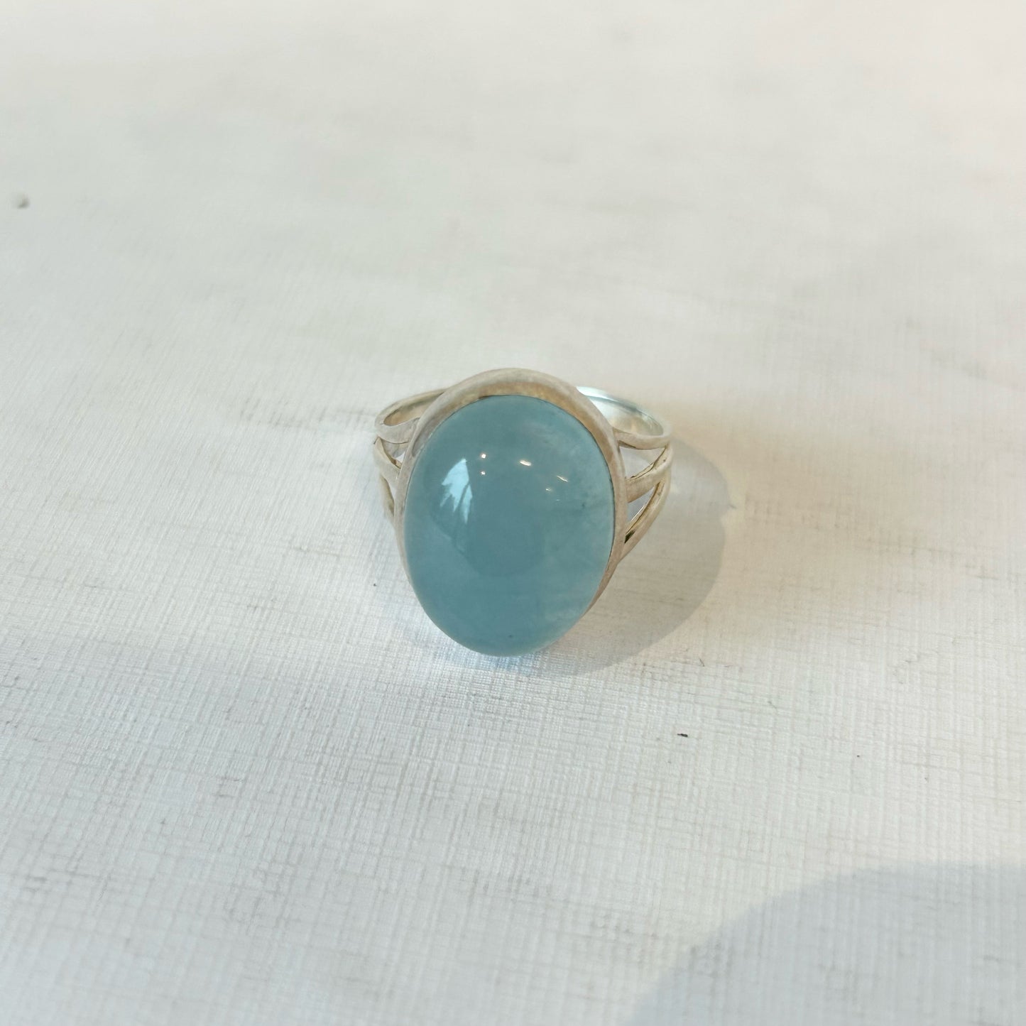 Silver 925 Triple Shank Light Blue Stone Oval Ring