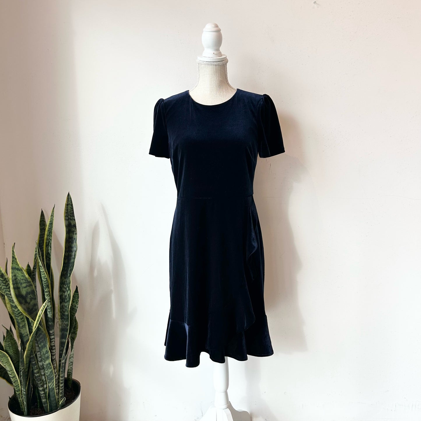 S/4 Karl Lagerfeld Blue Midnight Velvet Ruffled Mini Dress