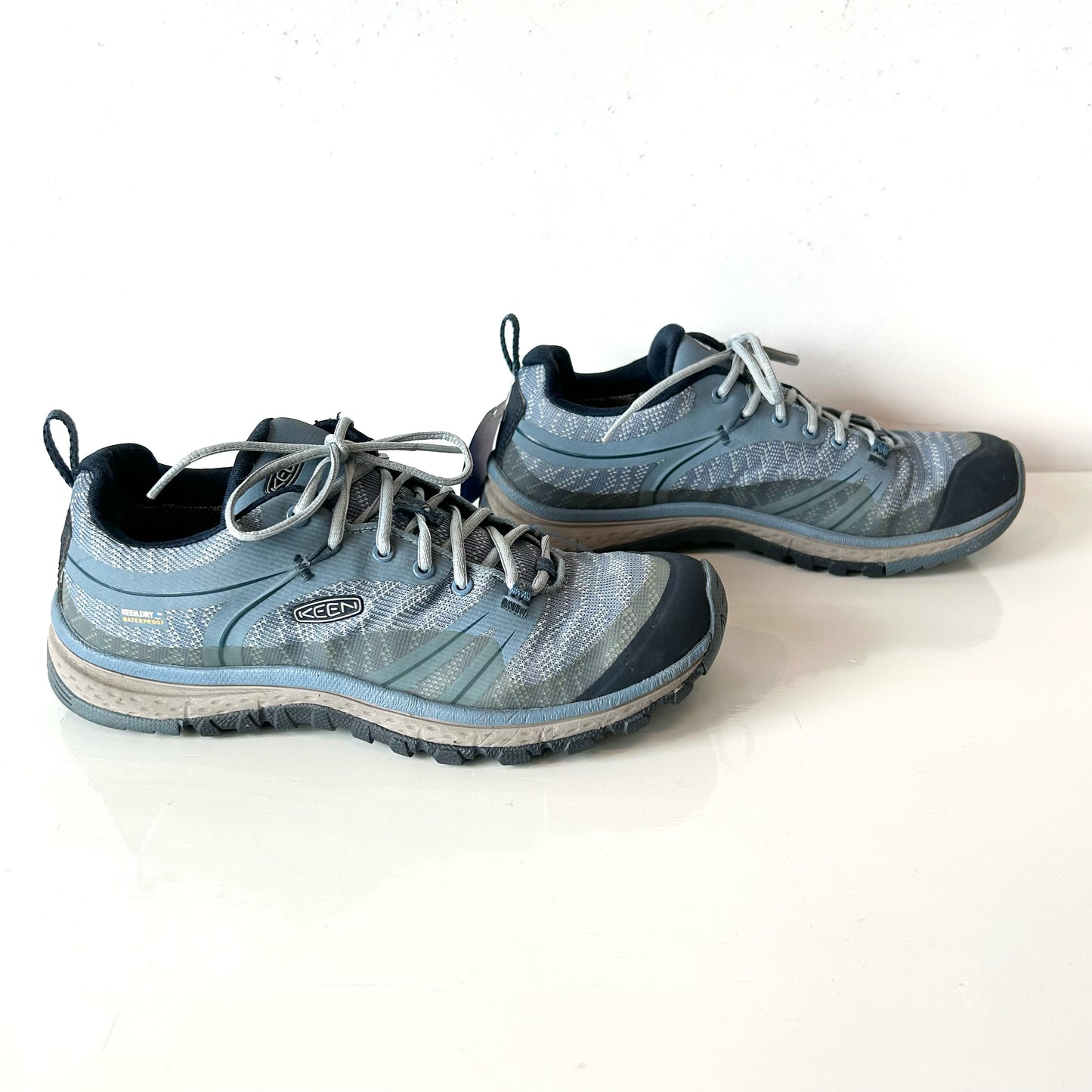 7 KEEN Blue Terradora Waterproof Sneakers
