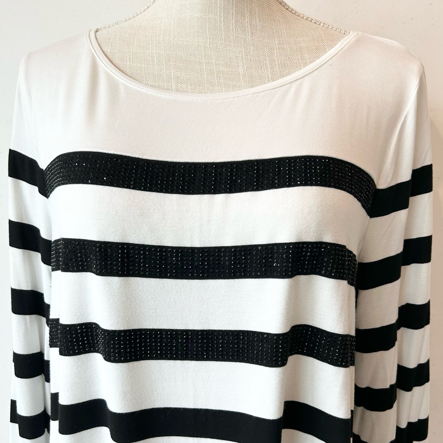 XL White House Black Market Striped Rhinestones Long Sleeve Blouse