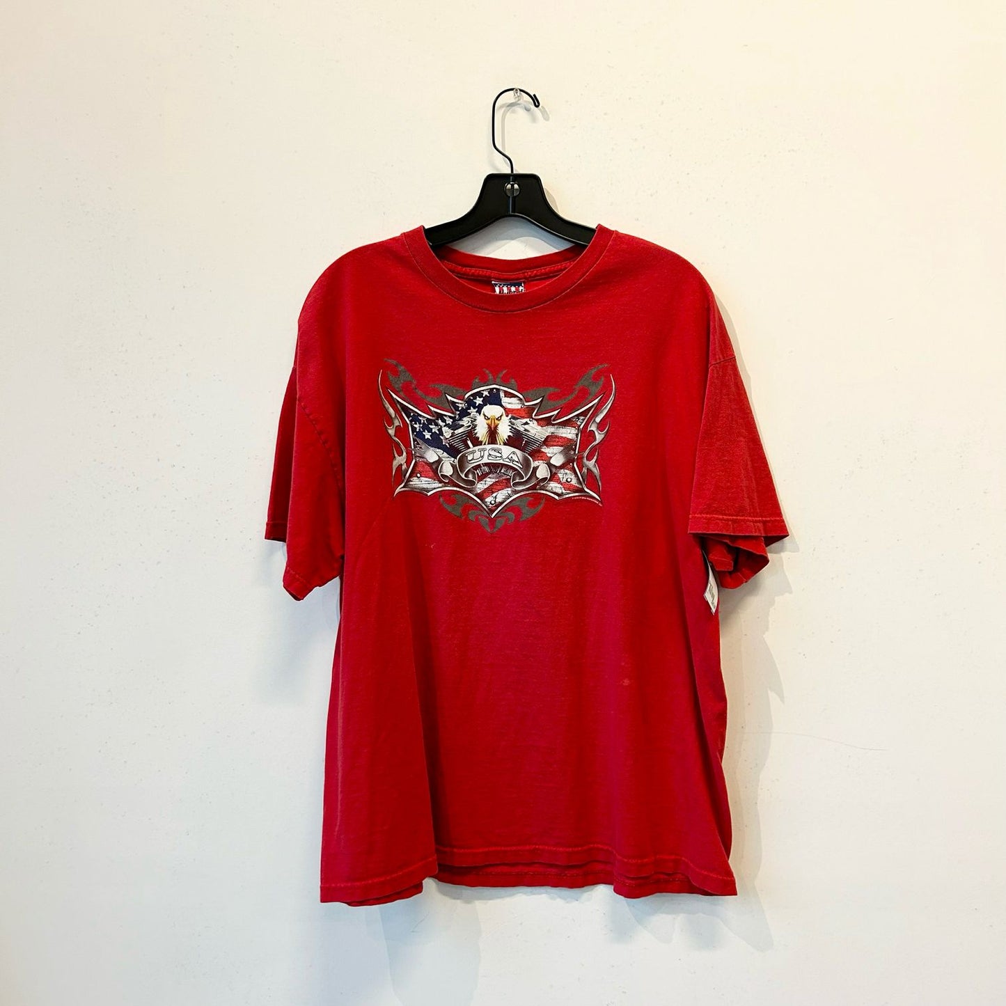 XL Red USA Eagle T-shirt
