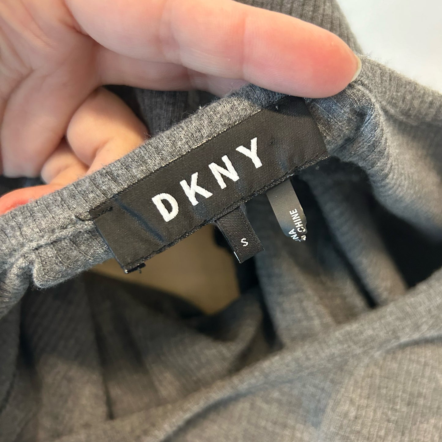 S DKNY Gray Side Snaps Long Sleeve